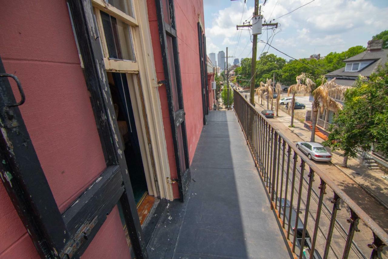 The Courtyards French Quarter Guesthouse New Orleans Exterior photo