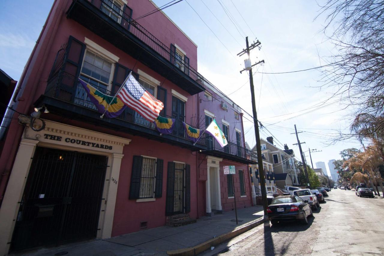 The Courtyards French Quarter Guesthouse New Orleans Exterior photo