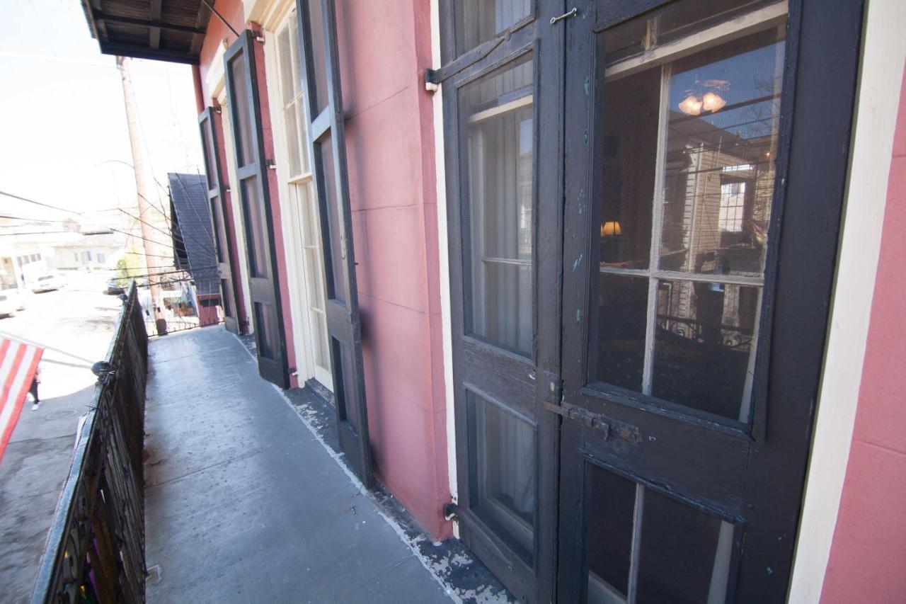 The Courtyards French Quarter Guesthouse New Orleans Exterior photo